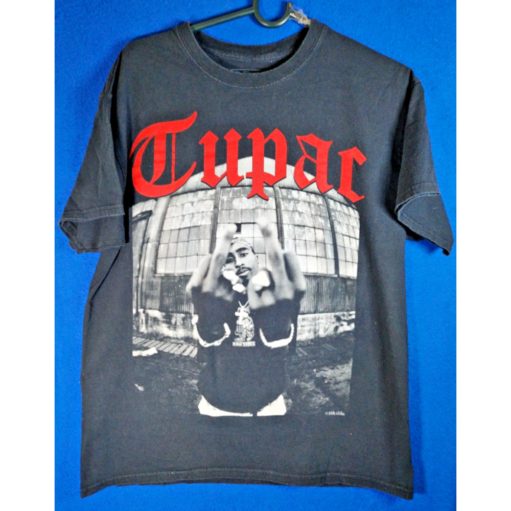 2PAC Tupac Shakur Middle Finger Graphic Black T-Shirt Rap Tee Men's Size L